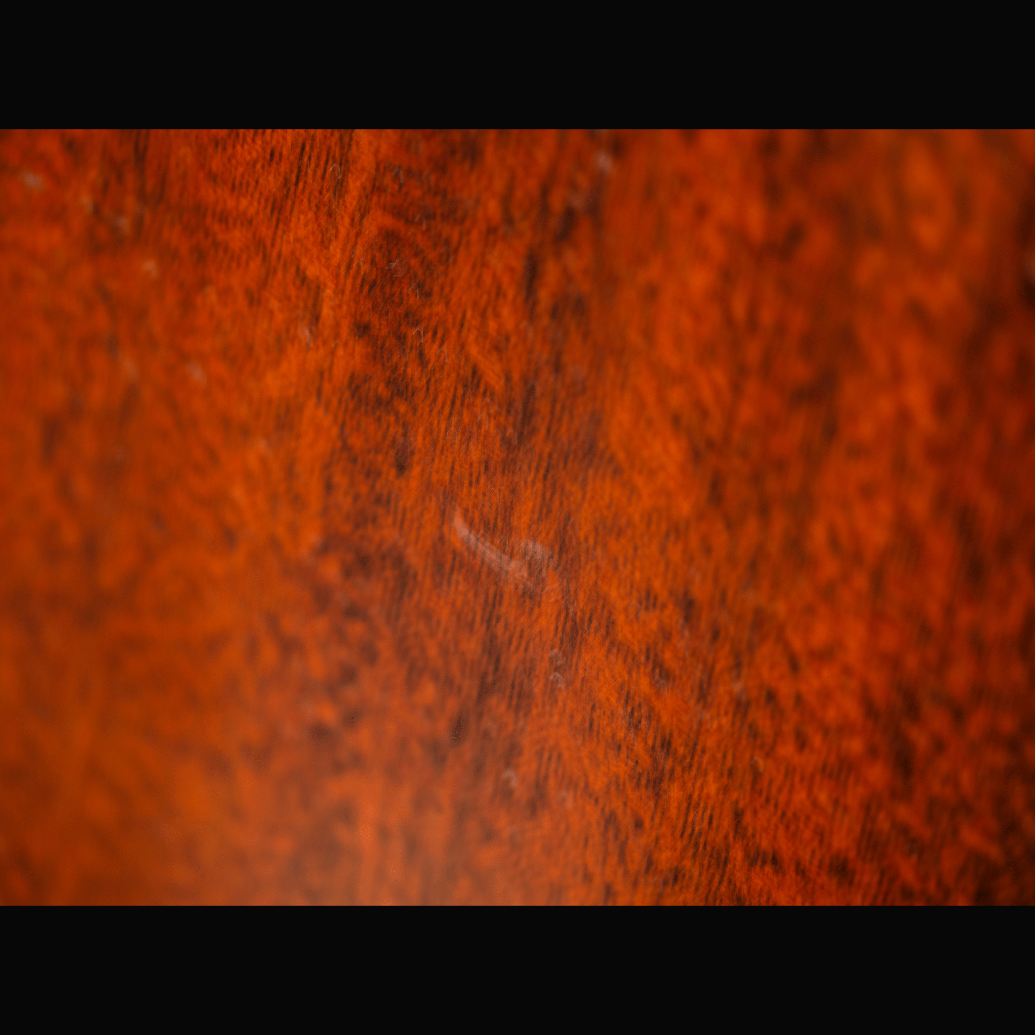 LAG GUITARS　傷多数の為、スペシャルプライス！【LAG T118DCE】