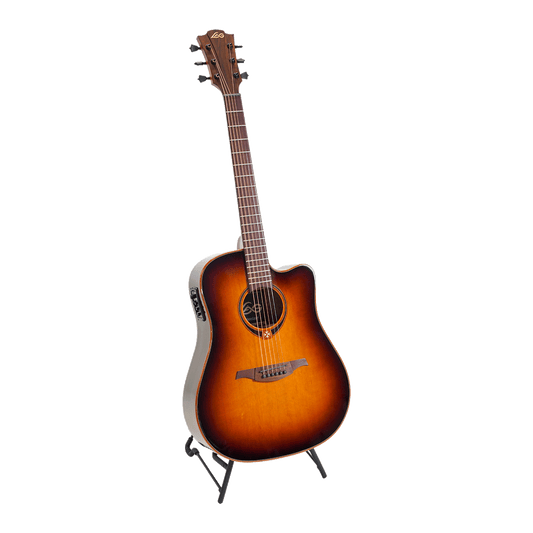 Lag Guitars  グロス仕上げのとても綺麗なエレアコ！ドレットノート・ボディシェイプ・モデル【LAG T118DCE-BRS】