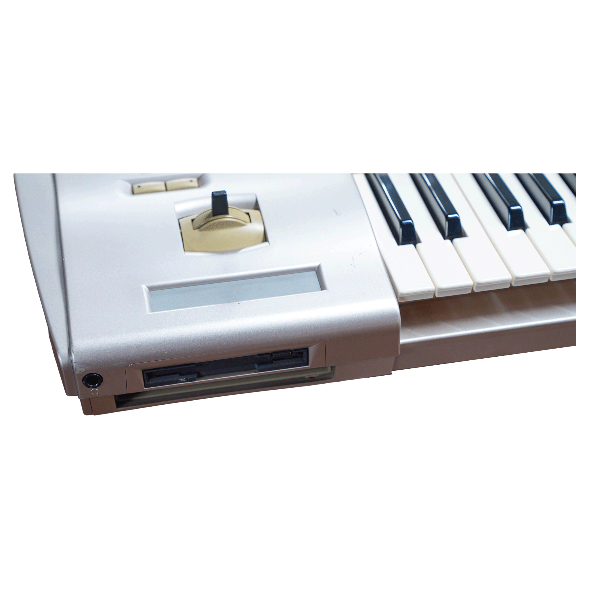 KORG 希少機種のジャンク品！【TRITON STUDIO 61】