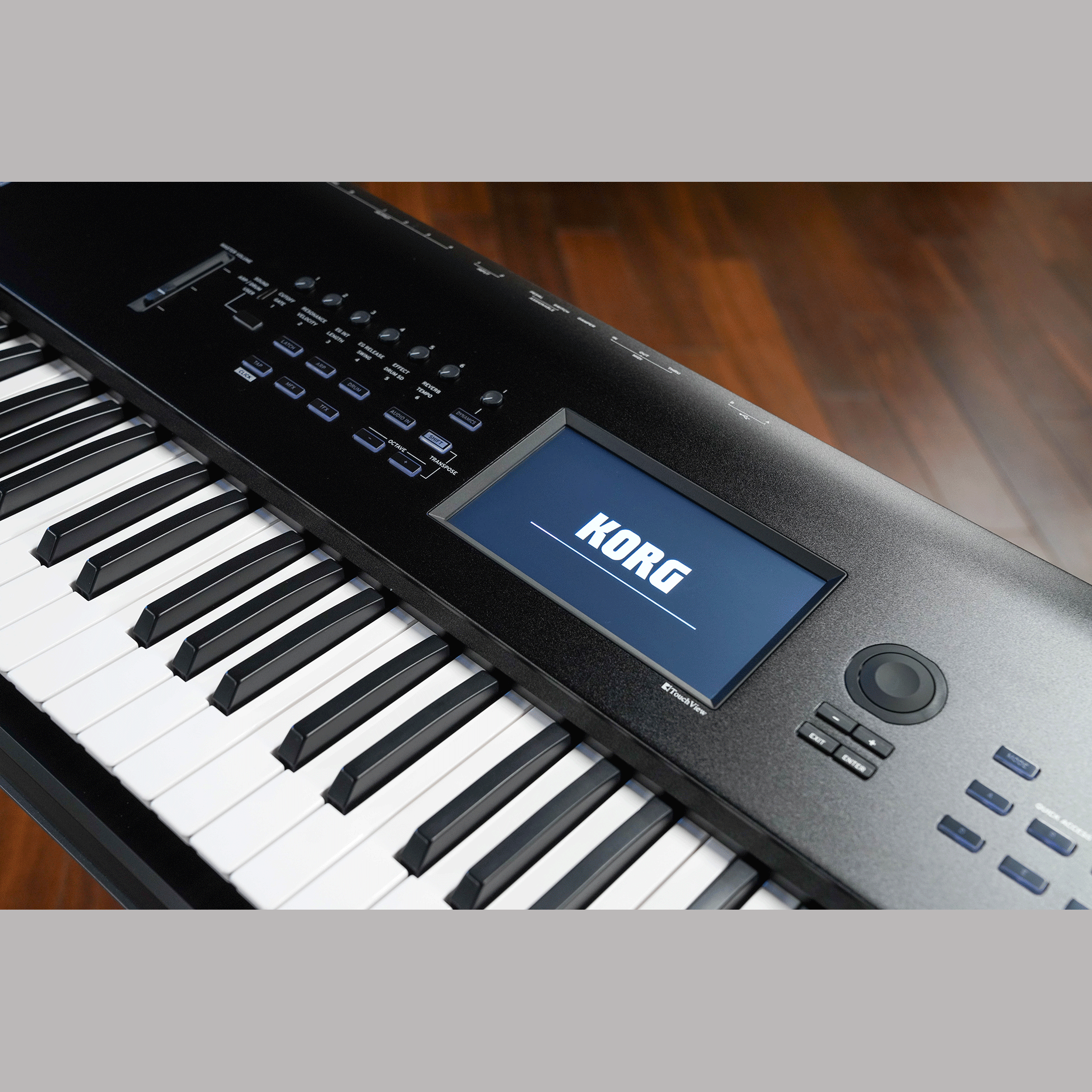 KORG フラグシップ・ミュージック・ワークステーション 【NAUTILUS-61 AT】