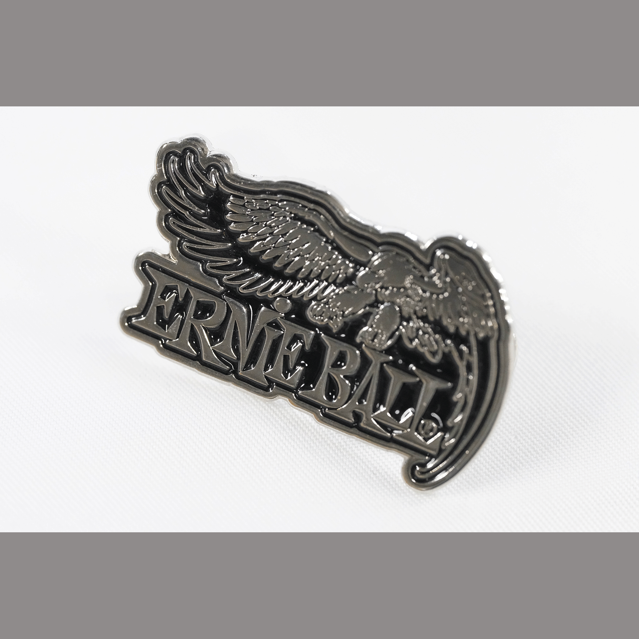 ERNIEBALL   おしゃれなピンバッジ！【SILVER EAGLE PIN】