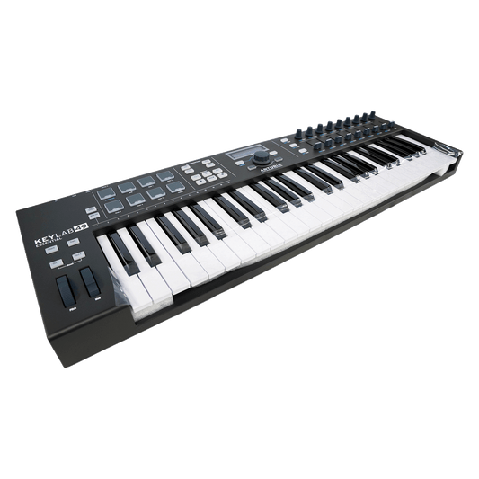 ARTURIA  DTMのマスターキーボードに最適！【KEYLAB ESSENTIAL 49 BLACK】