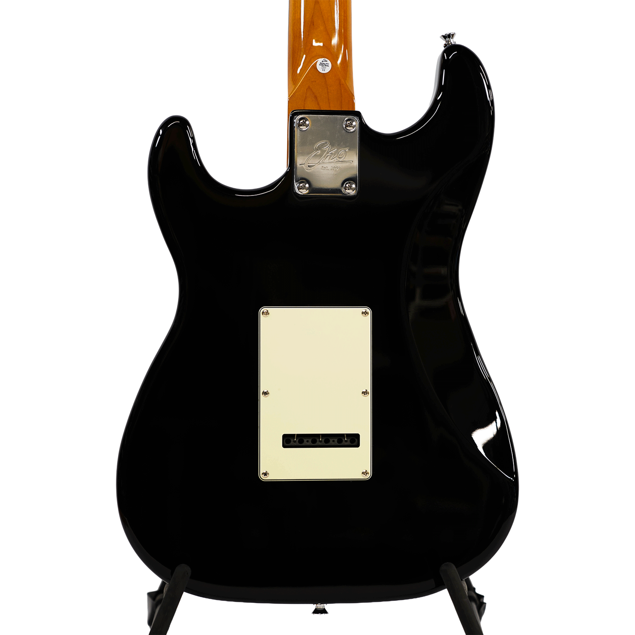 EKO シンプル＆風格漂う・SSHのP.U搭載！【EKO ST 350 BLACK】