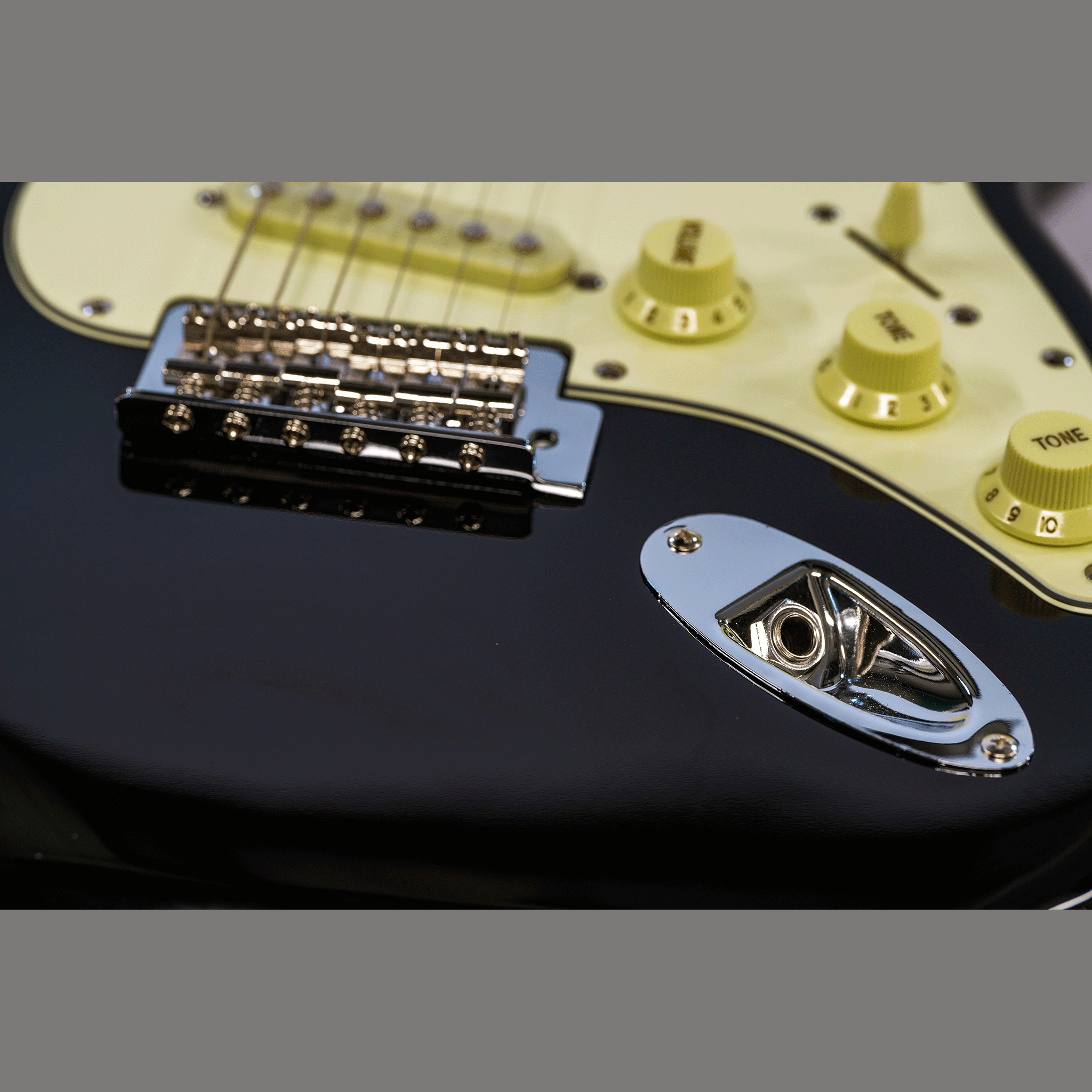 EKO キズありプライス！シンプル＆風格漂う・上位機種のスリーシングルP.U【EKO ST 400 BLACK】