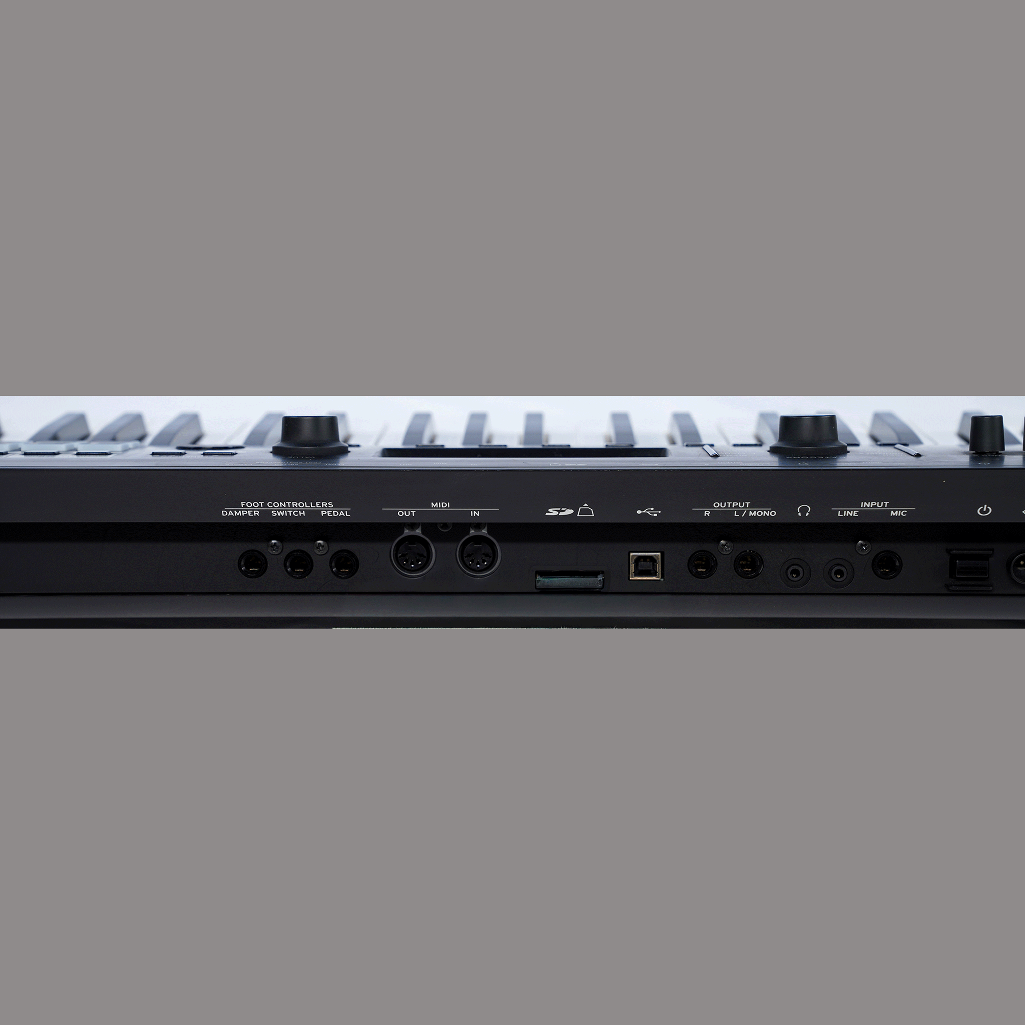 KORG 最初の一台はこれ！シンセサイザー・ワークステーション【KROSS 61】