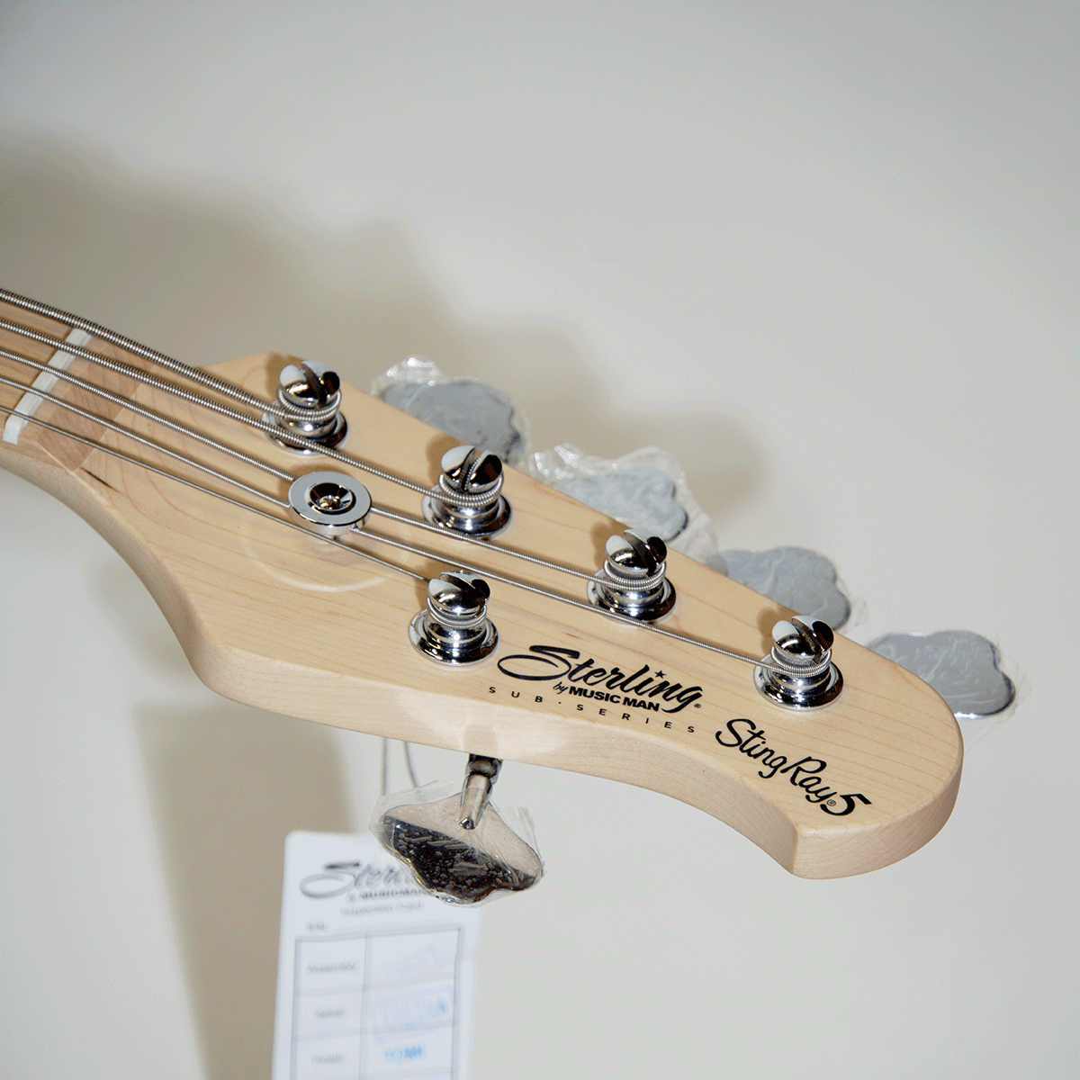 Sterling by Music Man エレキベース 【SUB Ray5 Chopper Blue】