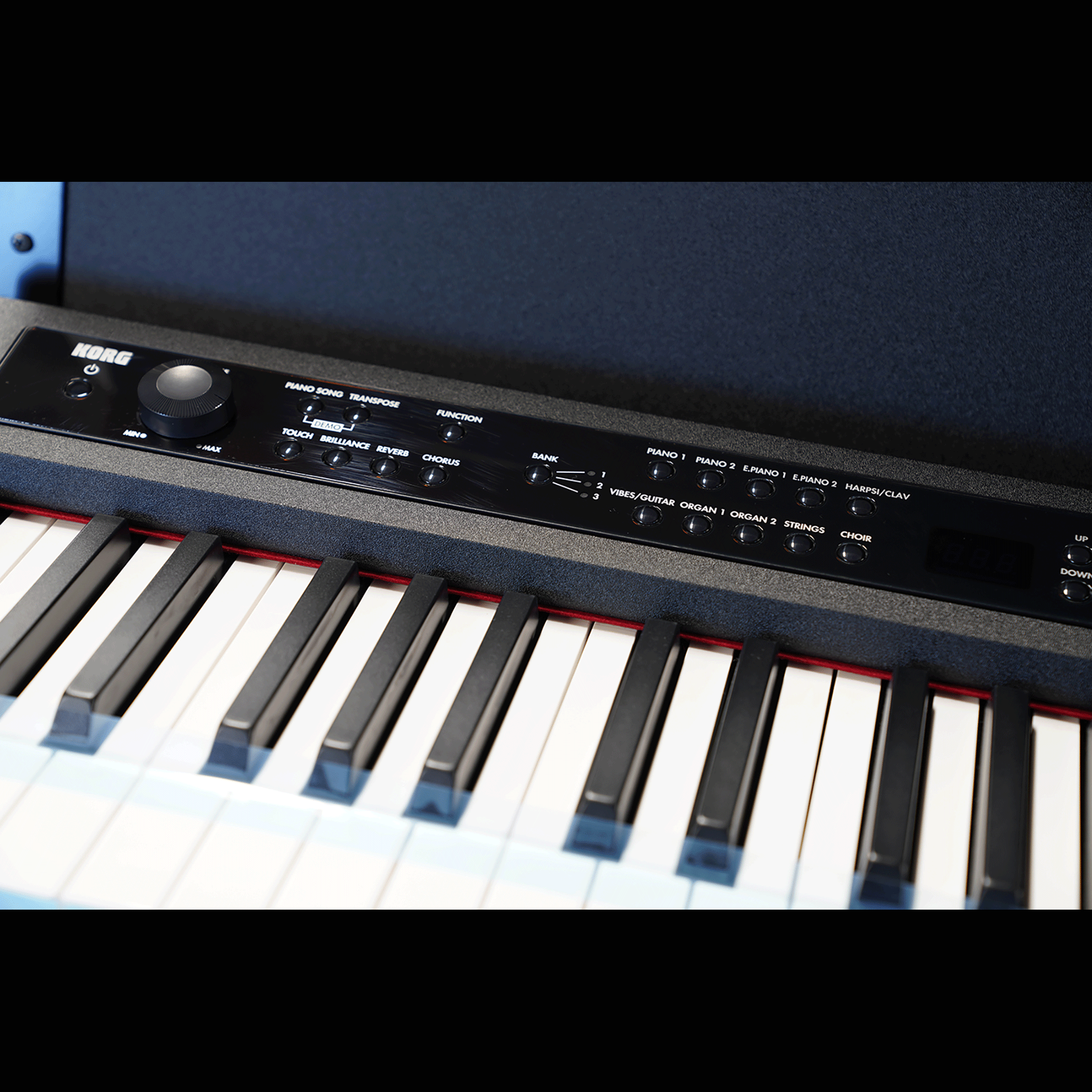KORG 日本製デジタル・ピアノ・OUTLETだけど1年保証付き！【LP-380-BK U】