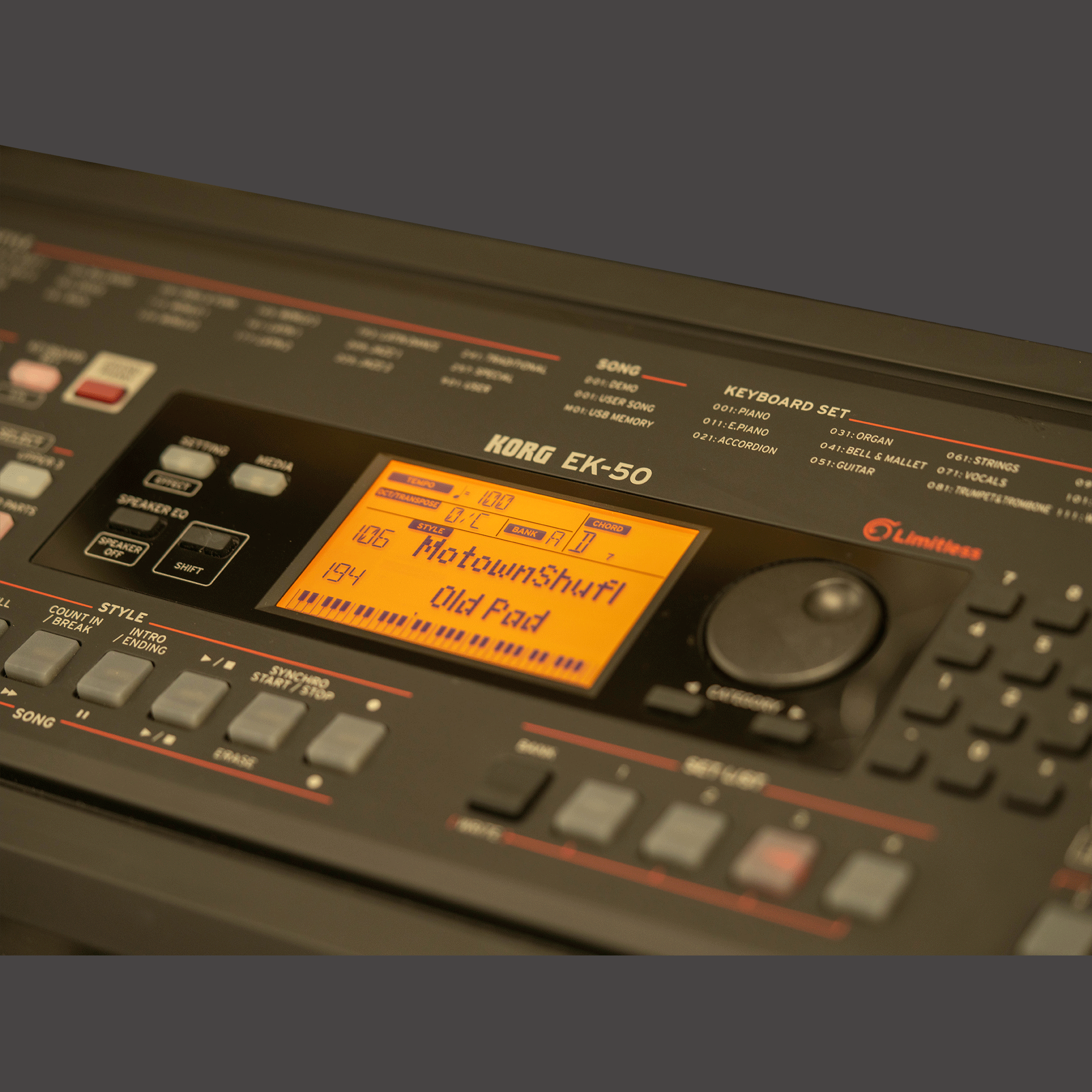 KORG エンターティナー・キーボード【EK-50 Limitless】