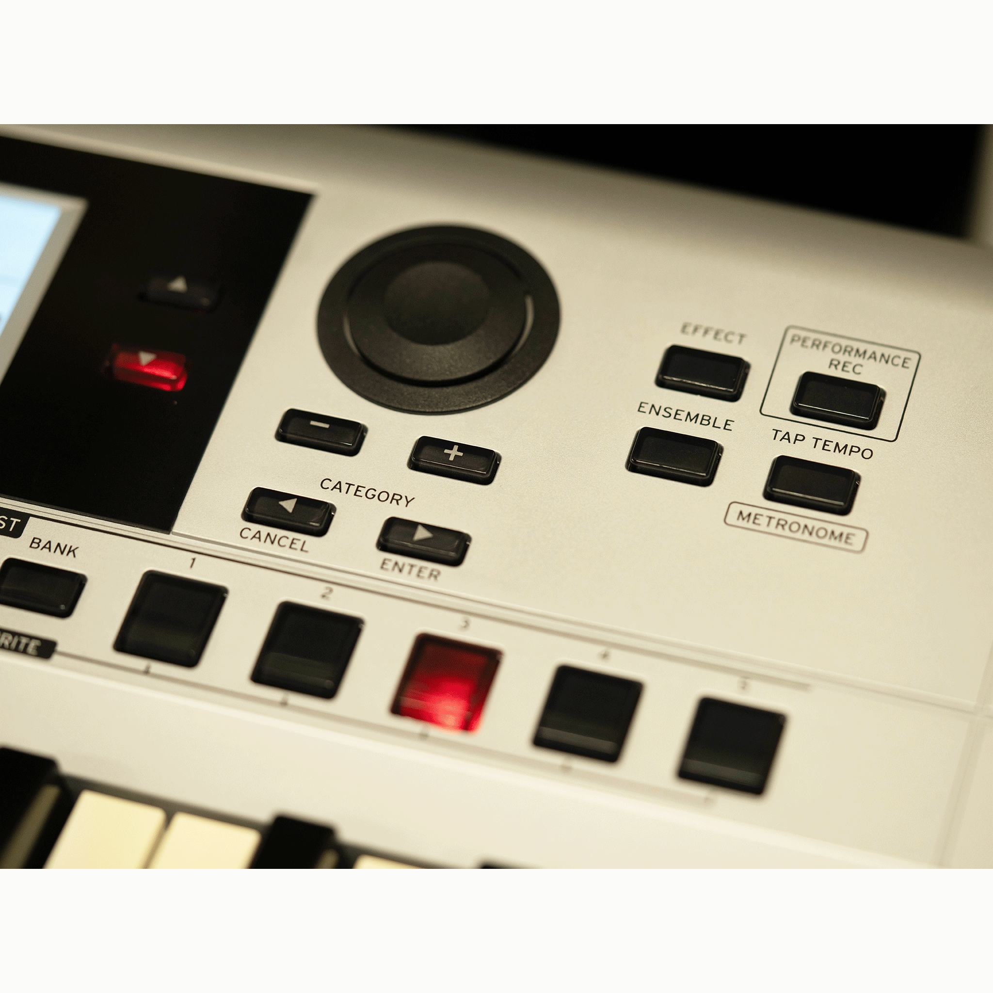 KORG ミュージック・ワークステーション【i3 MS】