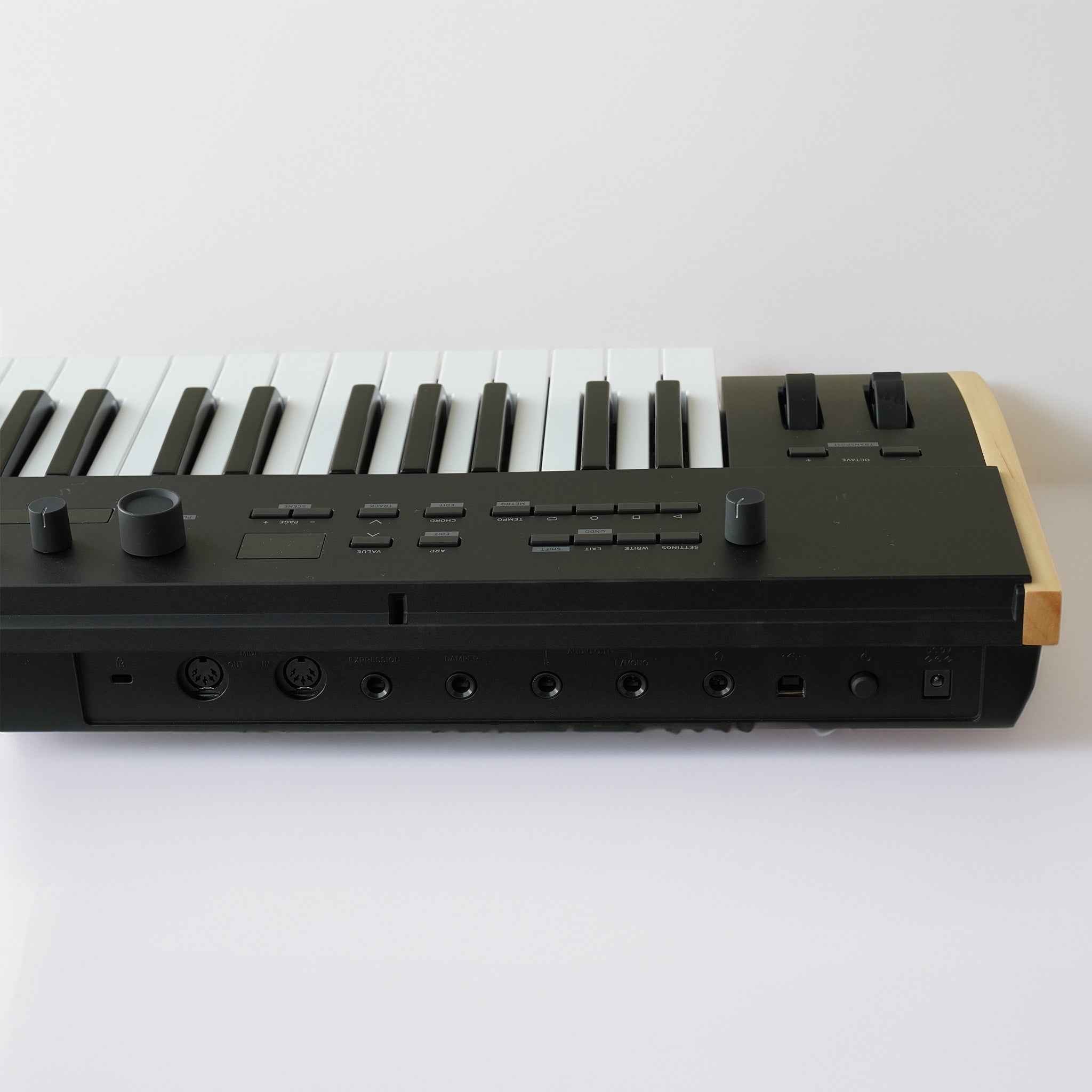 KORG MIDIコントローラー【Keystage49】